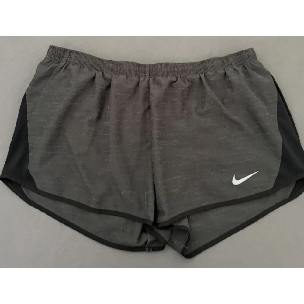 Nike Dri-FIT Running Shorts Womens Size XL Gray Athletic Lined Drawstring Waist